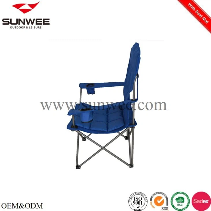 Folding camping chair with mat